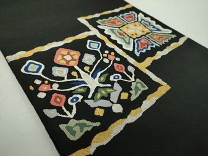 平和屋着物●爪掻き本綴れ　八寸名古屋帯　草花文　黒地　金銀糸　正絹　逸品　DABE5196ps