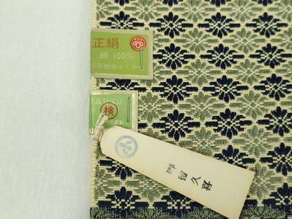 平和屋着物●男性　本場筑前博多織　両面　角帯　花菱文　正絹　逸品　未使用　DABE5227ps