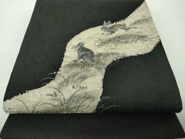 平和屋着物●太鼓柄袋帯　手描き　兎　黒地　金銀彩　正絹　逸品　DABE5294ps