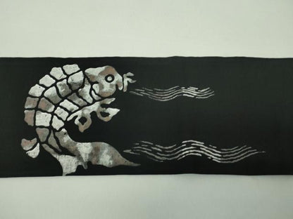 平和屋着物●九寸名古屋帯　名物裂　荒磯　黒地　銀彩　正絹　逸品　DABE5320ps