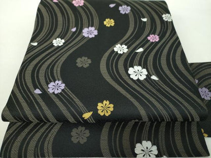 平和屋着物●九寸名古屋帯　唐織　流水桜　黒地　正絹　逸品　未使用　DABE5327ps