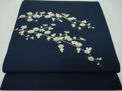 平和屋着物●塩瀬　九寸開き名古屋帯　総刺繍　枝花文　銀糸　正絹　逸品　DABE5349ps
