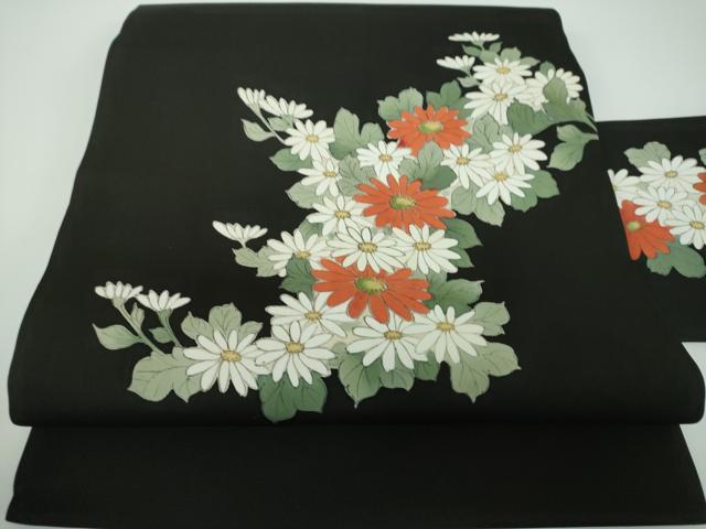 平和屋着物●塩瀬　九寸名古屋帯　手描き　草花文　黒地　金彩　正絹　逸品　DABE5350ps