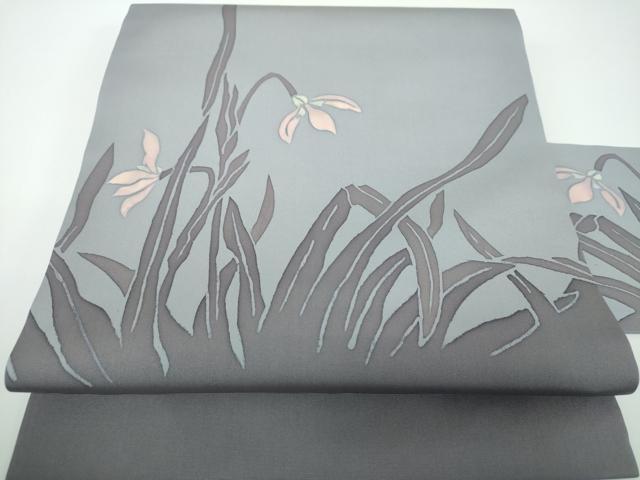 平和屋着物●塩瀬　九寸名古屋帯　ろうけつ染め　草花文　正絹　逸品　DABE5352ps