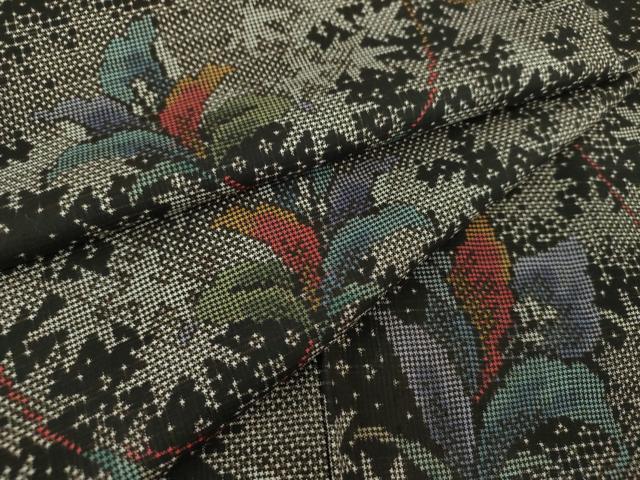 平和屋着物●本場大島紬　7マルキ　更紗花唐草文　正絹　逸品　DABE5359ps