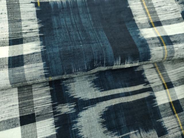 平和屋着物●上質な紬　琉球絣文様　正絹　逸品　DABE5361ps