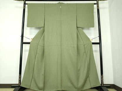 平和屋着物●世界的ファッションデザイナー　山本寛斎監修　kansaiブランド　色無地　舞桜地紋　老竹色　証紙付き　正絹　逸品　DABE5380ps