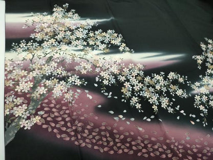 平和屋着物●豪華黒留袖　刺繍　夜桜　暈し染め　金銀彩　やまと誂製　正絹　逸品　DABE5381ps