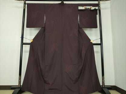 平和屋着物●本塩沢　やまだ織　110亀甲　舞蝶文　証紙付き　正絹　逸品　DABE5402ps