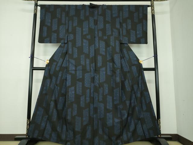 平和屋着物●本場大島紬　9マルキ　草花文　正絹　逸品　DABE5403ps