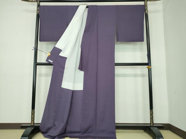 平和屋着物●上質な色無地　作家物　瓢箪花唐草地紋　濃鼠色　正絹　逸品　未使用　DABE5405ps