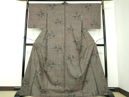 平和屋着物●本場大島紬　9マルキ　草花文　正絹　逸品　DABE5414ps