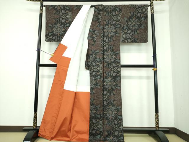 平和屋着物●本場大島紬　7マルキ　葡萄唐草花文　正絹　逸品　未使用　DABE5415ps