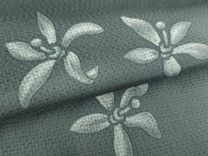 平和屋着物●本場縞大島紬　ろうけつ染め　舞花文　正絹　逸品　DABE5440ps