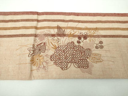 平和屋着物●中国三大刺繍　スワトウ相良刺繍　汕頭相良刺繍　総刺繍　九寸名古屋帯　紬地　草花文　正絹　逸品　DABE5584ps