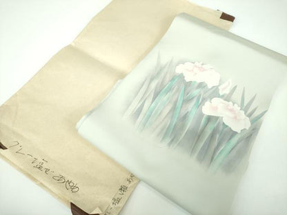 平和屋着物●青山みとも　塩瀬　九寸名古屋帯　手描き　アヤメ　グレー　金銀彩　たとう紙付き　正絹　逸品　DABE5599ps