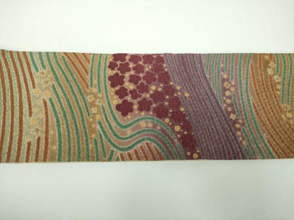 平和屋着物●十日町　名門　滝泰謹製　中国三大刺繍　相良刺繍　つけ帯　おぼろ染め　襲絞り　霞花文　金通し地　正絹　逸品　DABE5614ps