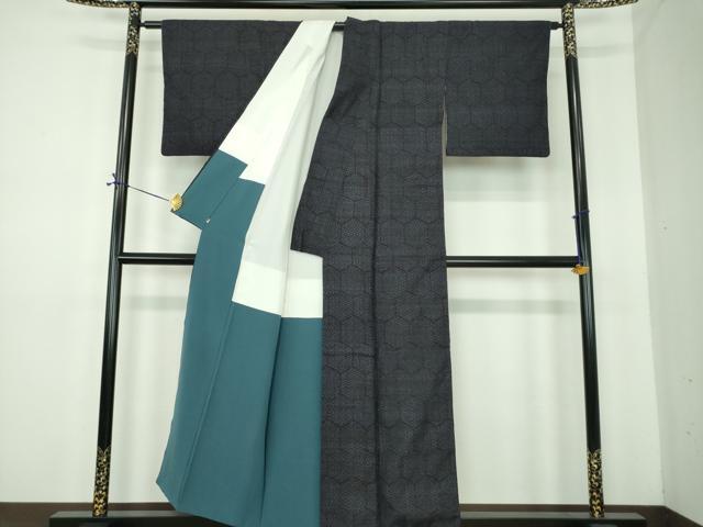 平和屋着物●結城紬　亀甲柄　三越扱い　正絹　逸品　DABE5651ps