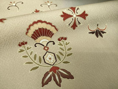 平和屋着物●訪問着　駒刺繍　更紗花文　暈し染め　金彩　正絹　逸品　DABE5667ps