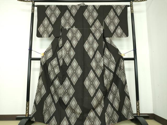平和屋着物●本場大島紬　7マルキ　菱文　福原紬工場謹製　証紙付き　正絹　逸品　未使用　DABE5676ps
