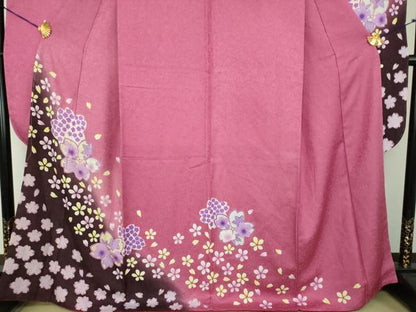 平和屋着物●豪華振袖　舞桜　暈し染め　金彩　銀通し地　正絹　逸品　DABE5686ps