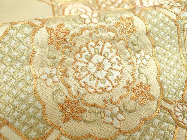 平和屋着物▼太鼓柄袋帯 駒刺繍 総刺繍 蜀江花文 金糸 正絹 逸品 DABE5762ps
