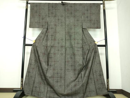 平和屋着物●本場大島紬　9マルキ　古代染色純泥染　花丸文　橋一郎絹織物謹製　証紙付き　正絹　逸品　DABE5825ps