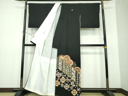 平和屋着物●豪華黒留袖　駒刺繍　鳳凰花丸文　金彩　正絹　逸品　DABE5846ps