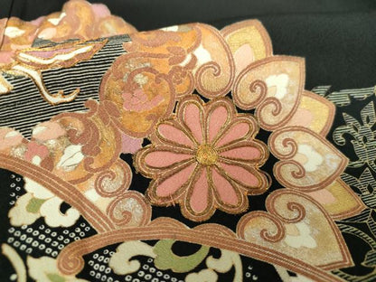 平和屋着物●豪華黒留袖　駒刺繍　鳳凰花丸文　金彩　正絹　逸品　DABE5846ps