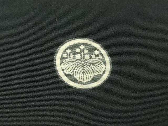 平和屋着物●豪華黒留袖　駒刺繍　鳳凰花丸文　金彩　正絹　逸品　DABE5846ps