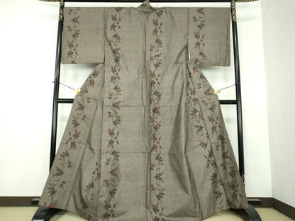平和屋着物●本場大島紬　9マルキ　草花文　正絹　逸品　DABE5851ps