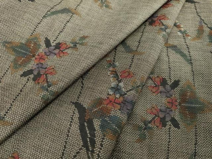 平和屋着物●本場大島紬　9マルキ　草花文　正絹　逸品　DABE5851ps