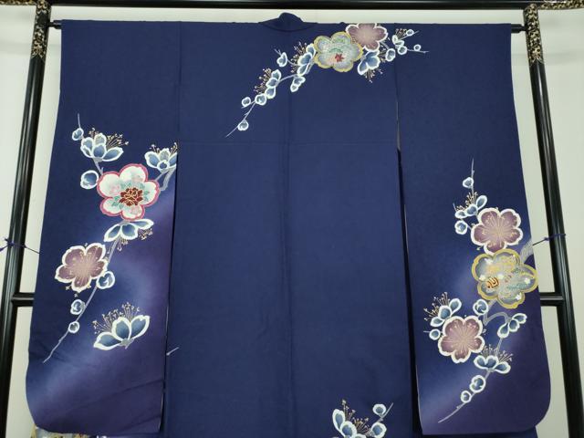 平和屋着物●豪華振袖　駒刺繍　宝尽くし　枝梅　暈し染め　金彩　正絹　逸品　DABE5862ps