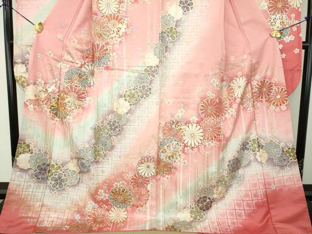 平和屋着物●松本幸四郎　振袖　駒刺繍　舞桜　菊文　暈し染め　金銀彩　正絹　逸品　DABE5885ps