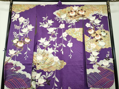 平和屋着物●女優・後藤久美子ブランド　振袖　駒刺繍　枝垂れ桜　雲取り舞蝶橘　金銀彩　ますいわ屋扱い　正絹　逸品　DABE5916ps