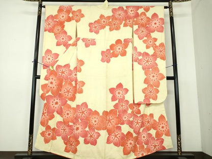 平和屋着物●名門　藤娘きぬたや・総絞り　振袖　総絞り　舞花文　正絹　逸品　DABE5917ps