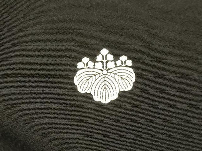 平和屋着物■豪華黒留袖　作家物　飛鶴風景花文　藤花房　暈し染め　金彩　正絹　逸品　DABE6092cm