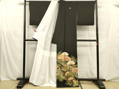 平和屋着物■豪華黒留袖　扇面宝尽くし花唐草文　松竹梅　金彩　正絹　逸品　DABE6101cm