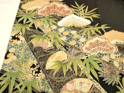 平和屋着物■豪華黒留袖　扇面宝尽くし花唐草文　松竹梅　金彩　正絹　逸品　DABE6101cm