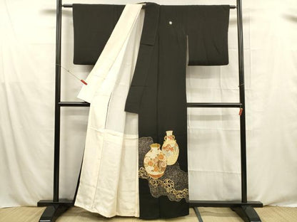 平和屋着物■豪華黒留袖　駒刺繍　器物笹竹花文　金彩　正絹　逸品　DABE6104cm