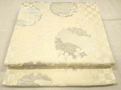 平和屋着物●六通柄袋帯　唐織　雪輪舞花文　銀糸　正絹　逸品　DABE6274cm
