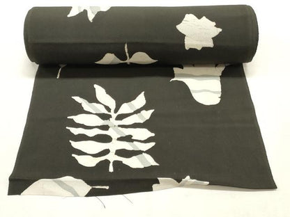 平和屋着物▼小紋 解き反物 着尺 ろうけつ染 草葉文 黒地 逸品 DABE6917zy