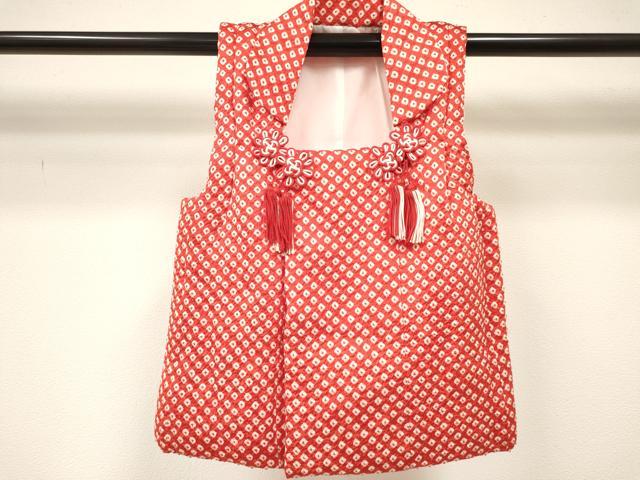 平和屋着物[]七五三　女の子　３歳　祝着　三つ身　長襦袢(袷・半衿刺繍)・被布セット　刺繍　絞り　花車文　金彩　逸品　DABE7023ma