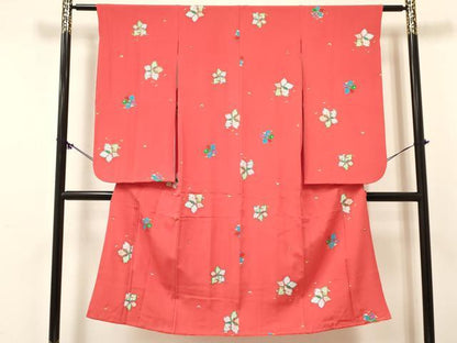 平和屋着物[]七五三　女の子　７歳　祝着　四つ身　襦袢(無双仕立て)セット　花蝶文　金彩　逸品　DABE7028ma