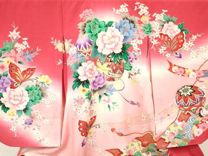 平和屋着物[]七五三　女の子　３歳　祝着　三つ身　舞蝶飛鶴鞠花文　暈し染め　金銀彩　逸品　DABE7035ma
