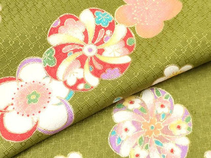 平和屋着物[]七五三　女の子　３歳　祝着　三つ身　舞花文　金彩　DABE7040ma
