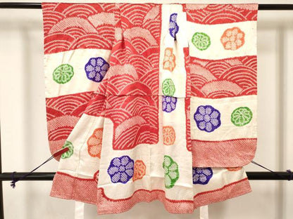 平和屋着物[]七五三　女の子　３歳　祝着　三つ身　絞り　舞花文　逸品　DABE7043ma