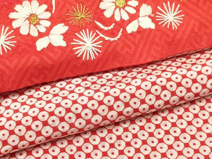 平和屋着物[]七五三　女の子　７歳　祝着　四つ身　襦袢(袷・半衿刺繍)セット　舞蝶花車文　金彩　逸品　DABE7092ma