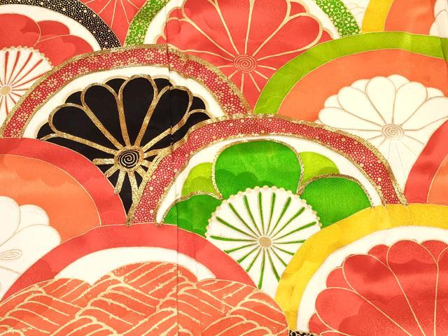 平和屋着物[]七五三　女の子　７歳　祝着　四つ身　長襦袢(無双仕立て・半衿刺繍)セット　駒刺繍　花青海波　金彩　逸品　DABE7093ma