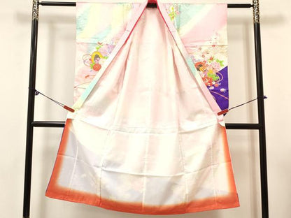 平和屋着物[]七五三　女の子　７歳　祝着　四つ身　襦袢(無双仕立て・半衿刺繍)セット　駒刺繍 鼓牡丹花文 暈し染め 金彩 逸品　DABE7095ma